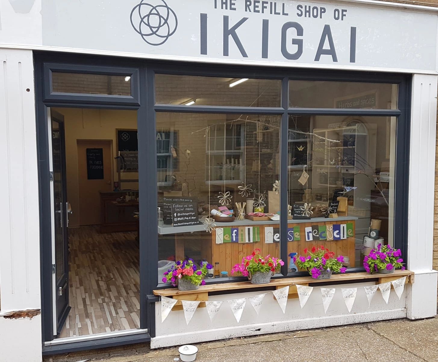 Refill, Recycle The Refill Shop of Ikigai , England